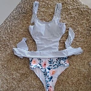 One piece swimsuit